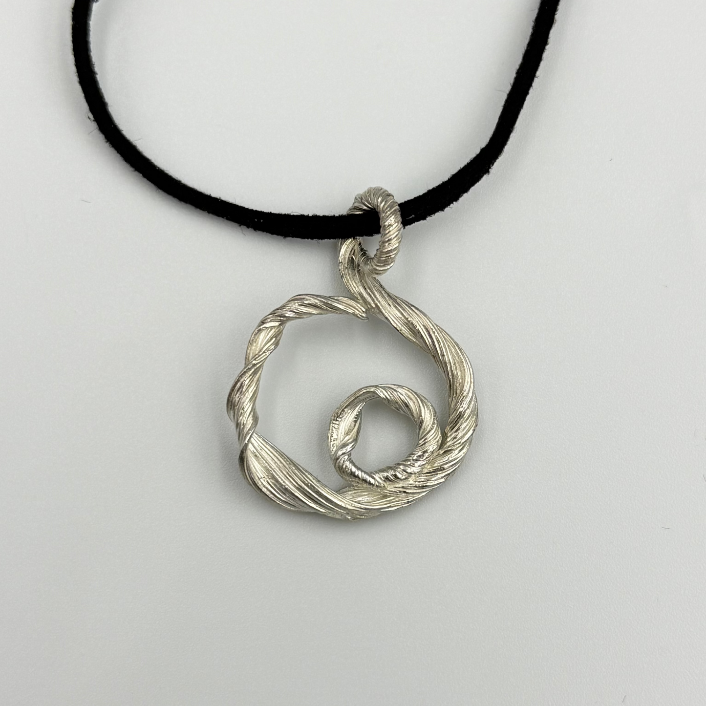 Mitsuro Hikime 6 | ONE OF A KIND