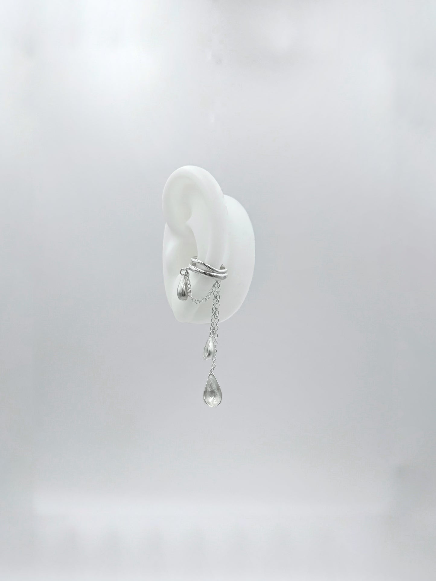 Light Ear Cuff